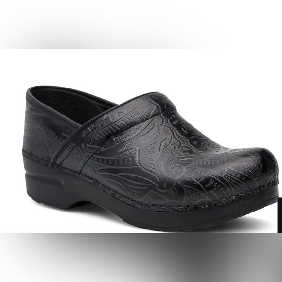 Dansko Black Professional Clog Tooled Leather Embossed Engraved Shoe Size 40 - Picture 2 of 14